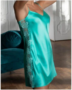Nuisette Lise Charmel Princesse Iris (Princesse Aqua) 11 Nuisette Lise Charmel Princesse Iris (Princesse Aqua) -Sloggi Soldes Boutique nuisette lise charmel princesse iris princesse aqua 2