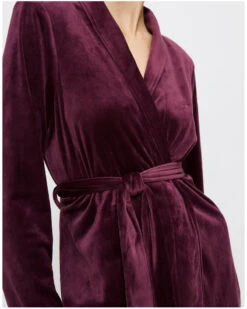 Peignoir Court En Velours Triumph Nuit (Deep Burgundy) -Sloggi Soldes Boutique peignoir court en velours triumph nuit deep burgundy 4