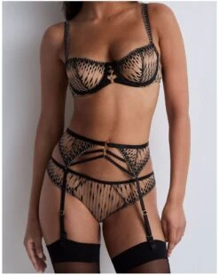 Porte-jarretelles Aubade Voodoo Kiss (Millenium Black) -Sloggi Soldes Boutique porte jarretelles aubade voodoo kiss millenium black 4