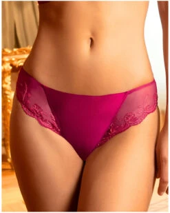 Slip Fantaisie Lise Charmel Splendeur Soie (Splendeur Carmin)