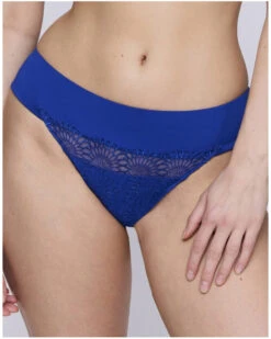 String Prima Donna Sophora (Blue Print)